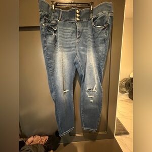 Arula 3 Button Live In Jeans